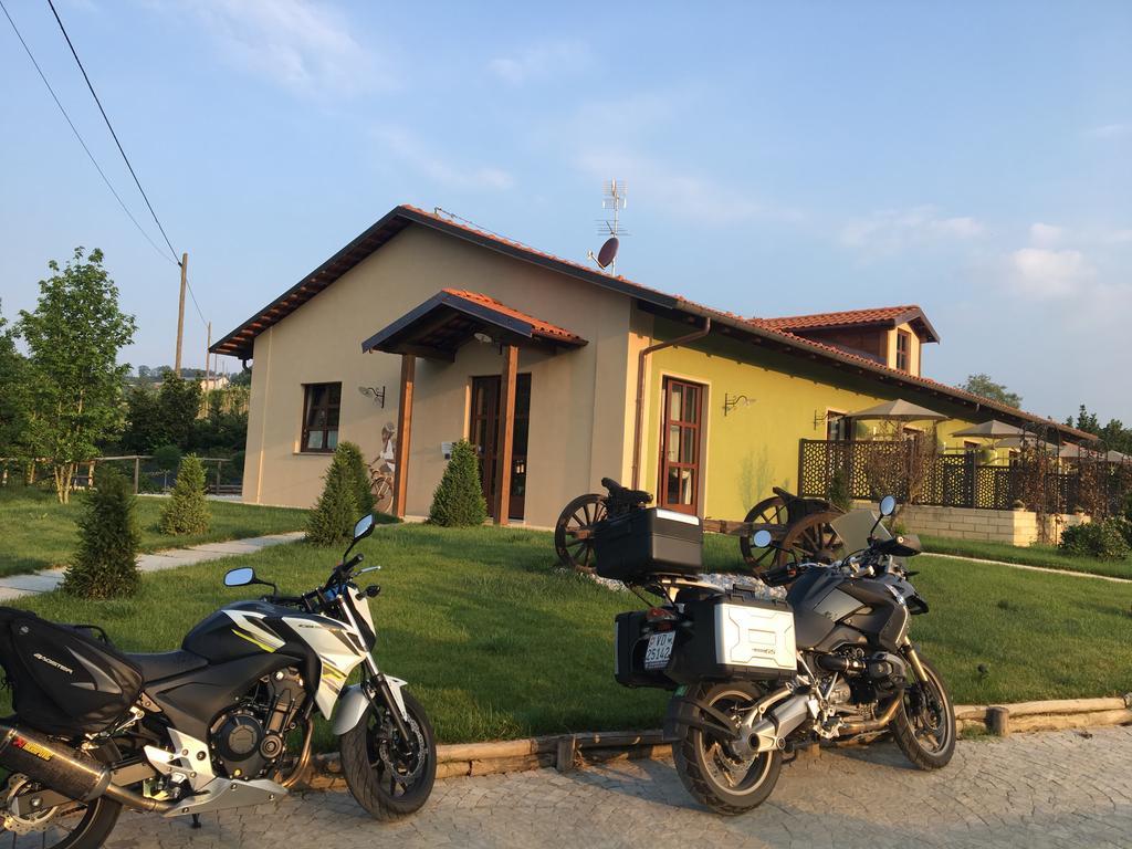 Agriturismo Da Mamma Alba  Ngoại thất bức ảnh