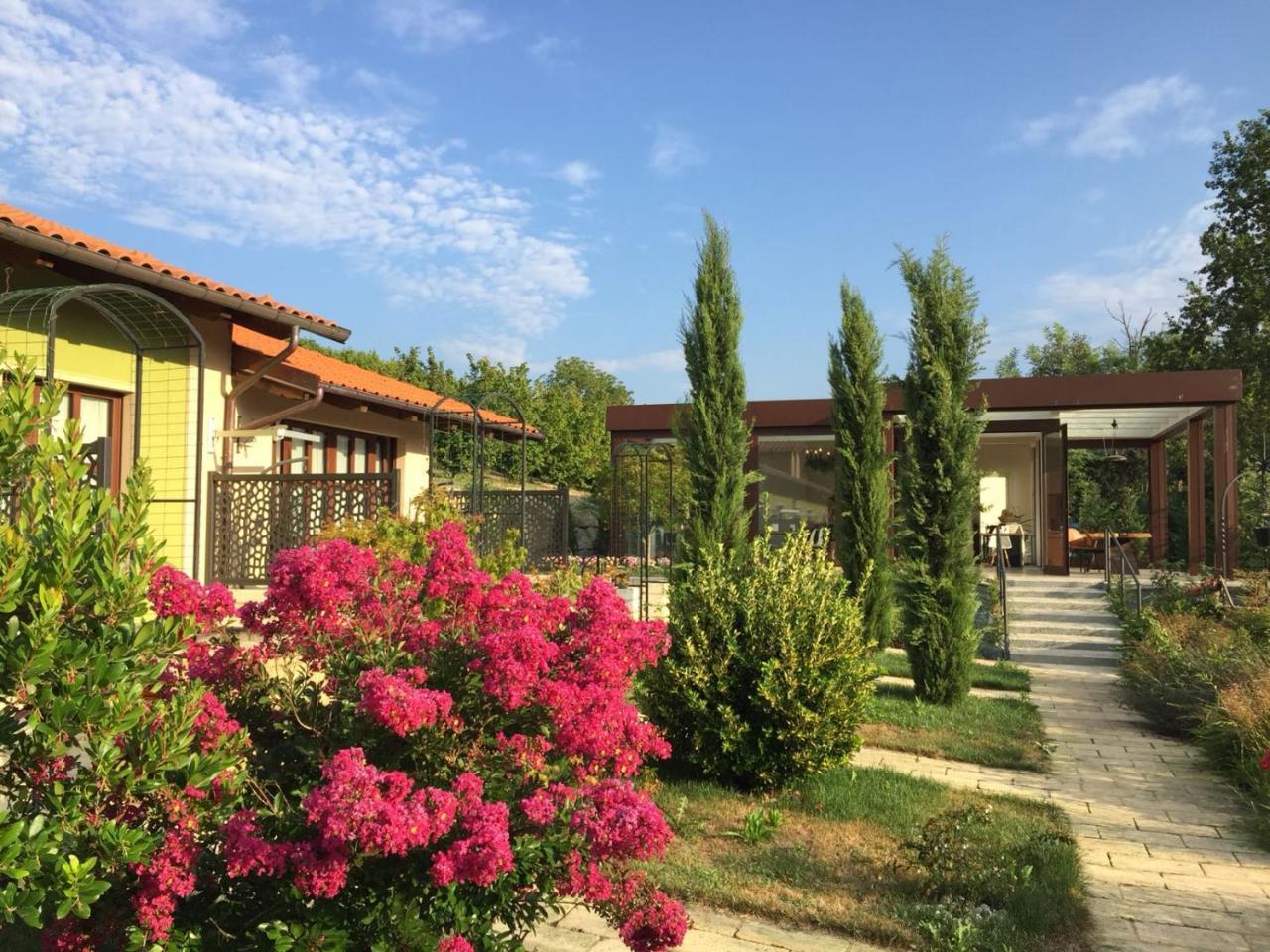 Agriturismo Da Mamma Alba  Ngoại thất bức ảnh